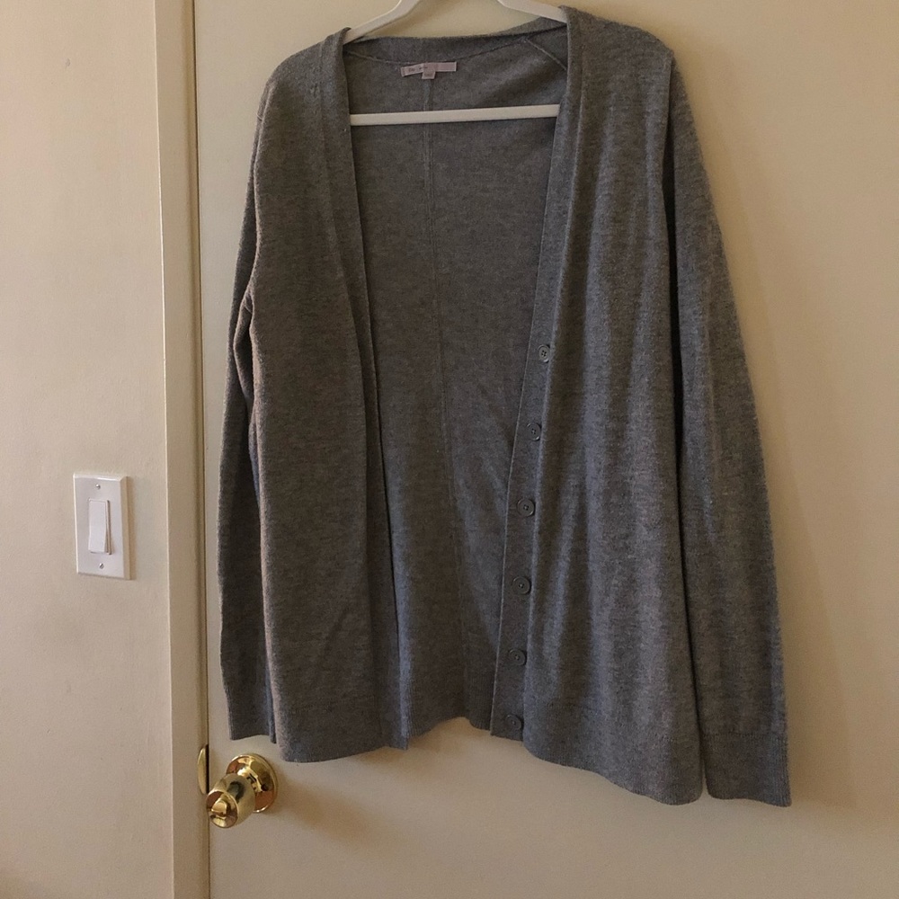 Grey GAP cardigan